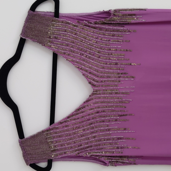 Gorgeous NWT Lavender Beaded Top - Picture 3 of 8
